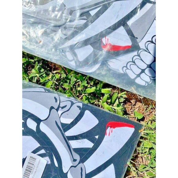 Halloween Skeleton 19 Piece Decoration set - Lot of 2 - New - Picture 3 of 4